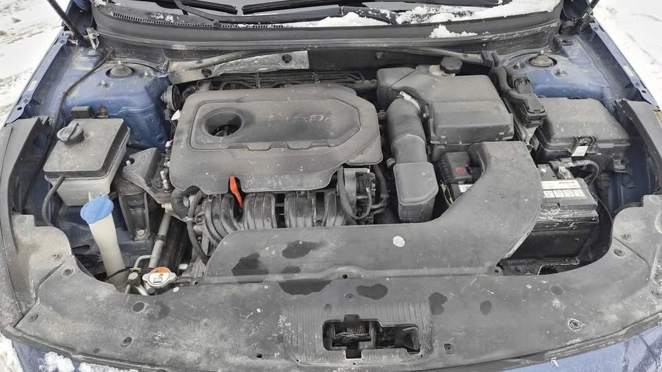 2015 Hyundai Sonata - Image 10 of 16