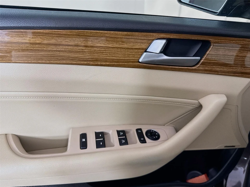 2015 Hyundai Sonata - Image 17 of 21