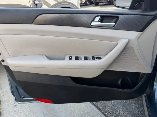 2015 Hyundai Sonata - Image 13 of 21