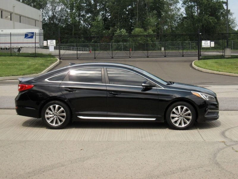 2015 Hyundai Sonata - Image 9 of 12
