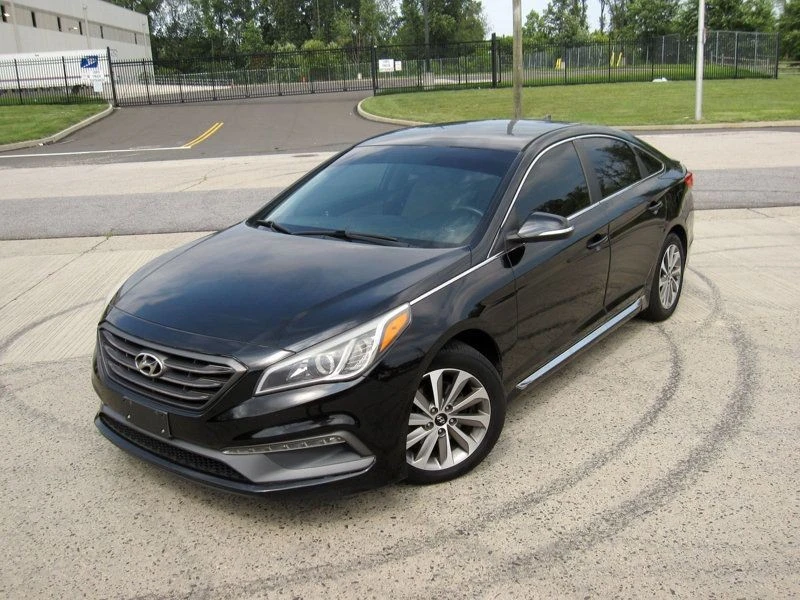 2015 Hyundai Sonata - Image 4 of 12