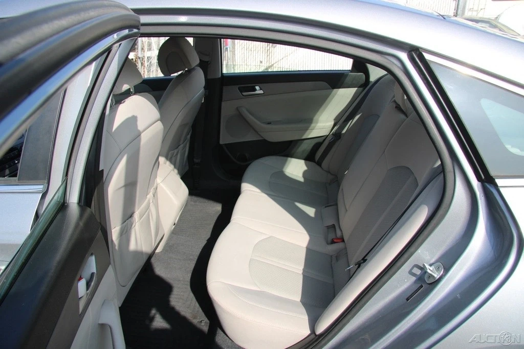 2015 Hyundai Sonata - Image 18 of 21