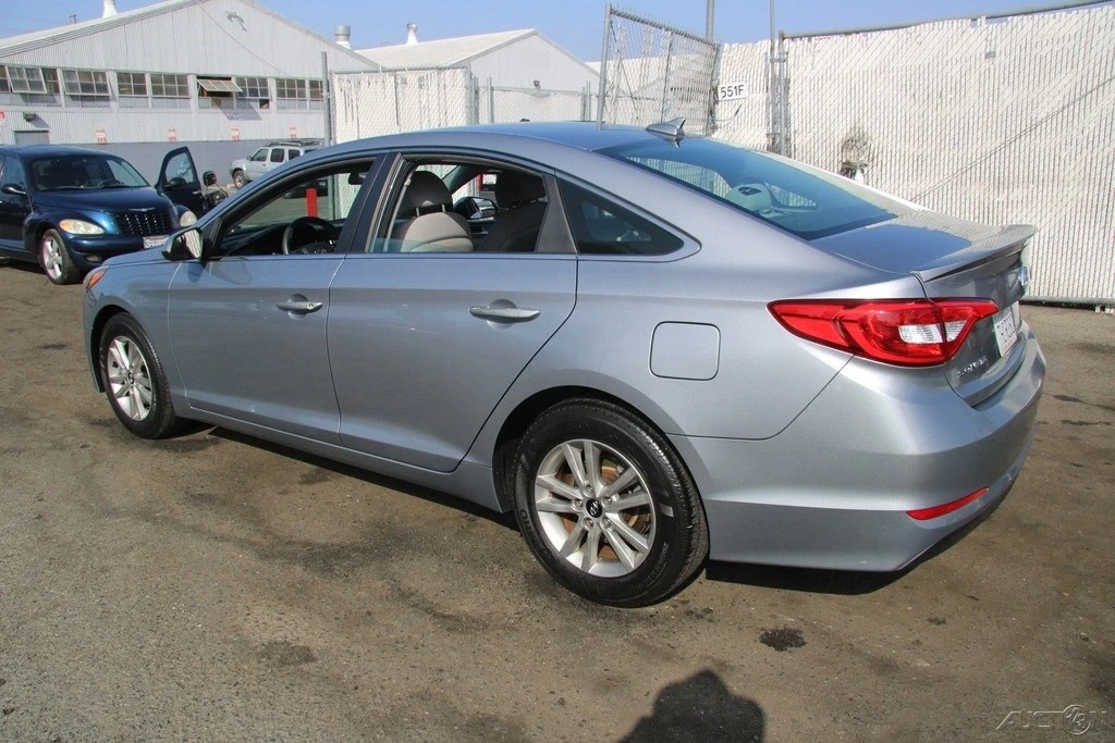 2015 Hyundai Sonata - Image 4 of 21