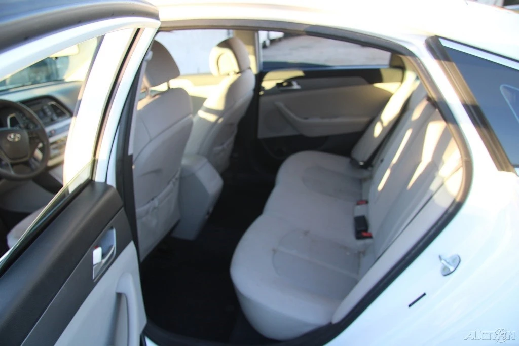 2015 Hyundai Sonata - Image 19 of 21