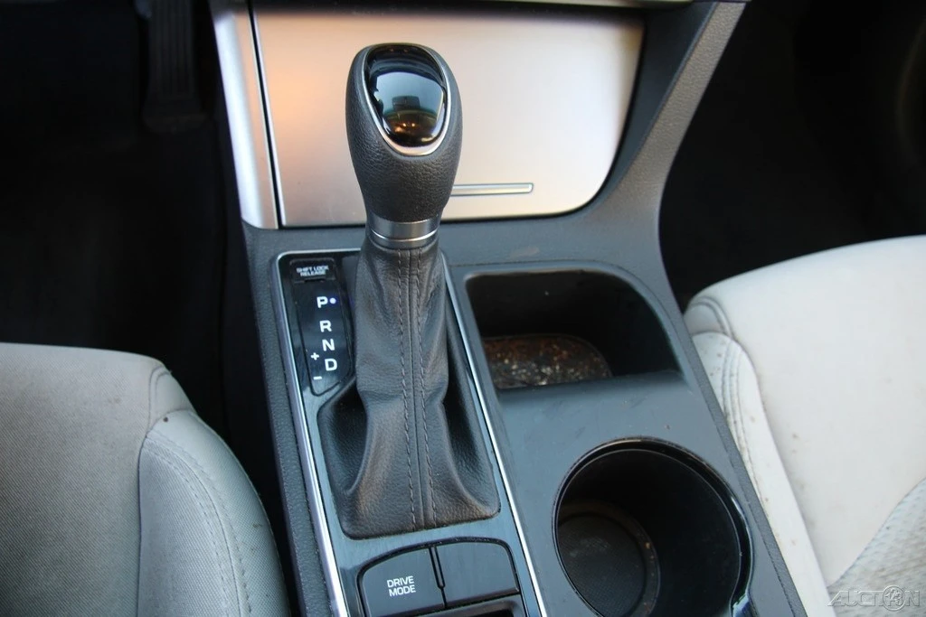 2015 Hyundai Sonata - Image 17 of 21
