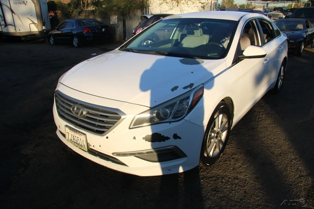 2015 Hyundai Sonata - Image 8 of 21