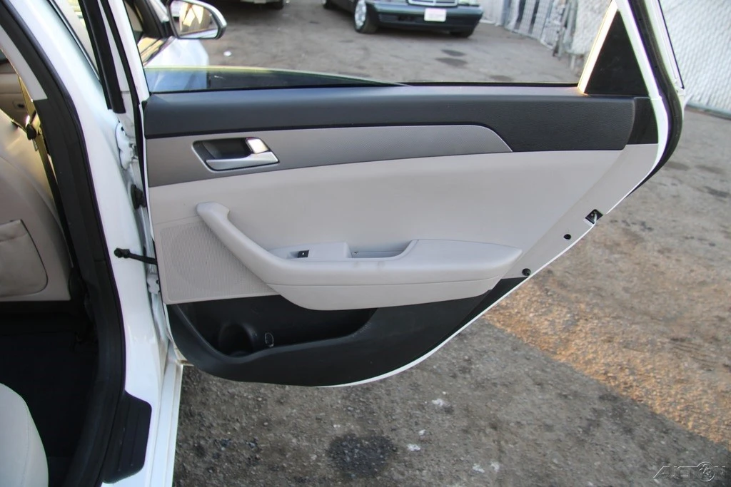 2015 Hyundai Sonata - Image 21 of 21