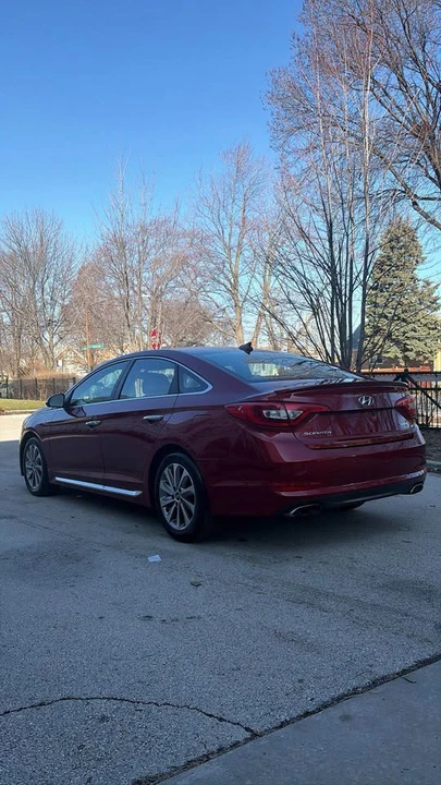 2015 Hyundai Sonata - Image 4 of 11
