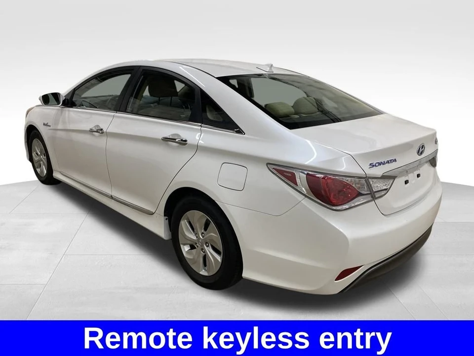 2015 Hyundai Sonata - Image 6 of 12