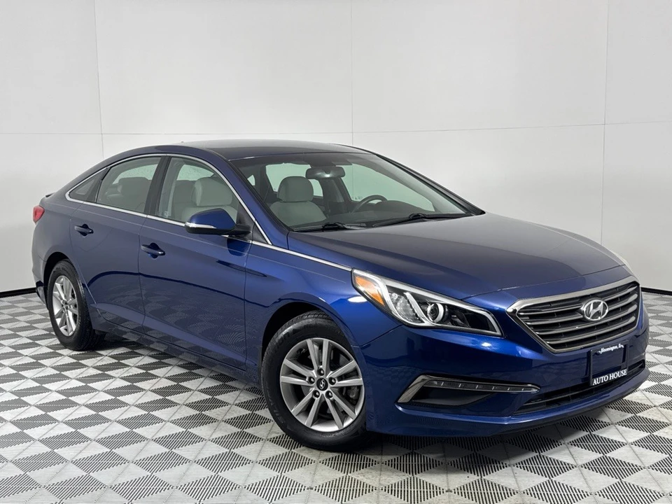 2015 Hyundai Sonata - Image 2 of 12