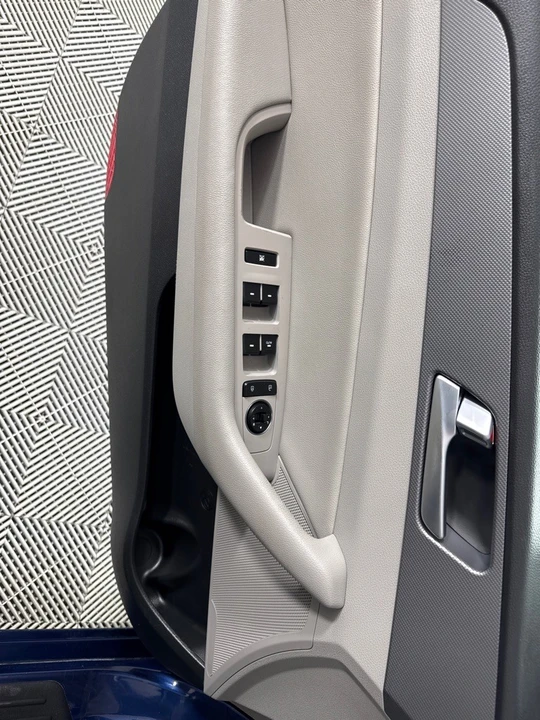 2015 Hyundai Sonata - Image 11 of 12