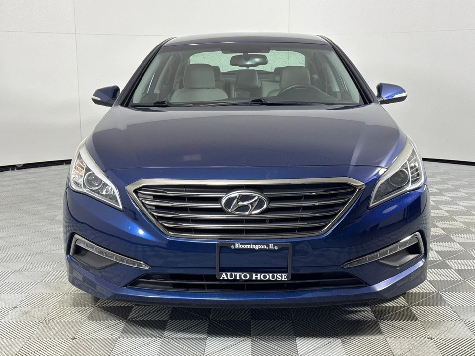 2015 Hyundai Sonata - Image 10 of 12