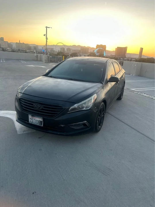 2015 Hyundai Sonata - Image 3 of 9
