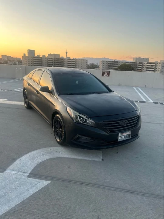 2015 Hyundai Sonata - Image 4 of 9