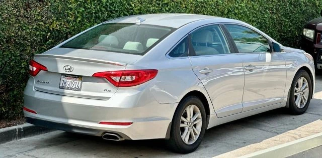 2015 Hyundai Sonata - Image 12 of 21