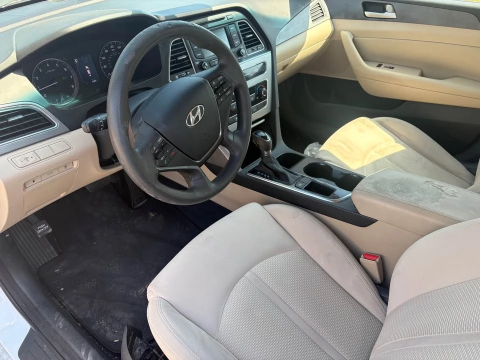 2015 Hyundai Sonata - Image 4 of 5