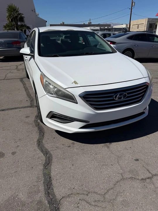 2015 Hyundai Sonata - Image 2 of 8