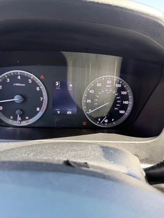 2015 Hyundai Sonata - Image 7 of 8