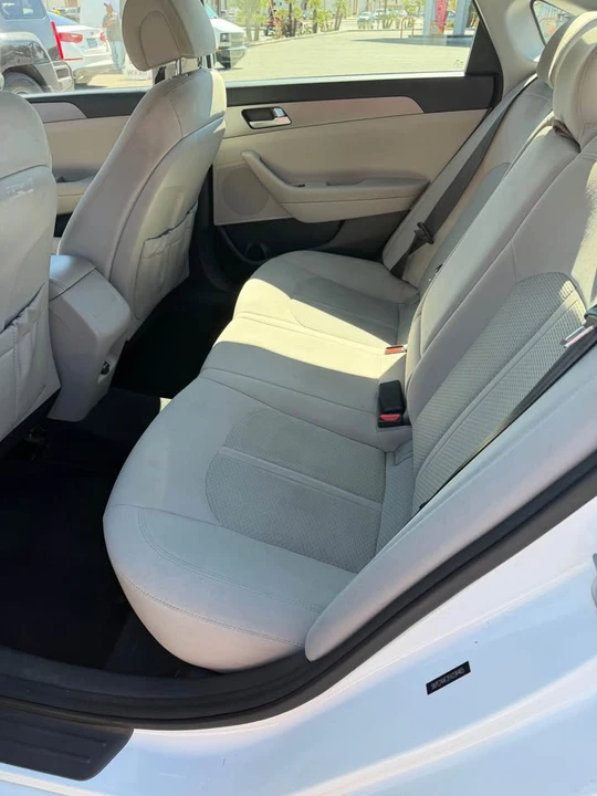 2015 Hyundai Sonata - Image 6 of 8