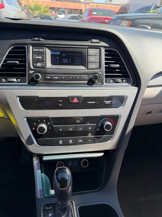 2015 Hyundai Sonata - Image 8 of 8
