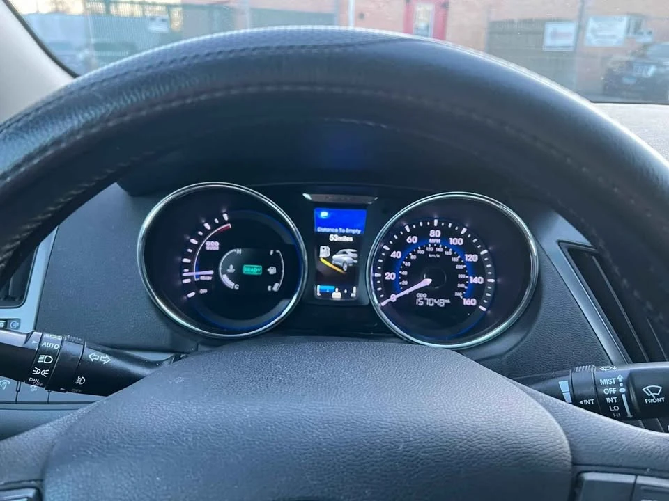 2015 Hyundai Sonata - Image 8 of 11