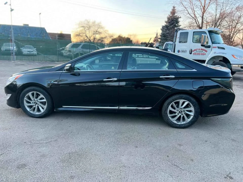 2015 Hyundai Sonata - Image 4 of 11