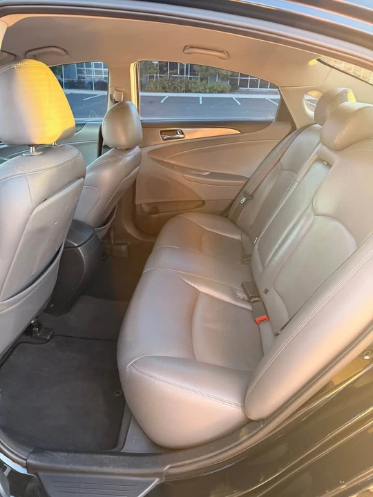 2015 Hyundai Sonata - Image 16 of 19