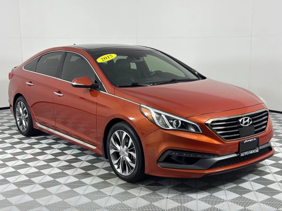 2015 Hyundai Sonata - Image 3 of 12