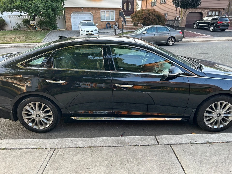2015 Hyundai Sonata - Image 3 of 13