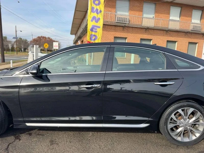 2015 Hyundai Sonata - Image 8 of 12