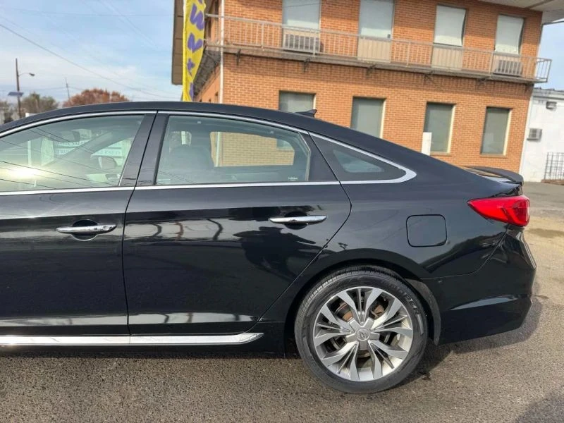 2015 Hyundai Sonata - Image 9 of 12