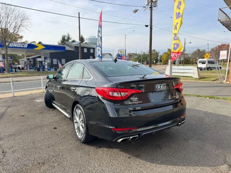 2015 Hyundai Sonata - Image 11 of 12