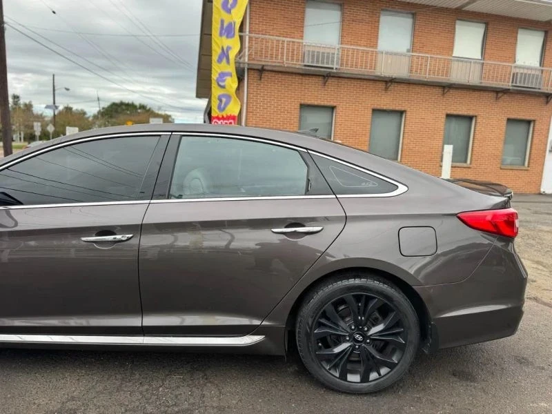 2015 Hyundai Sonata - Image 9 of 12