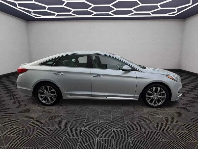 2015 Hyundai Sonata - Image 4 of 12