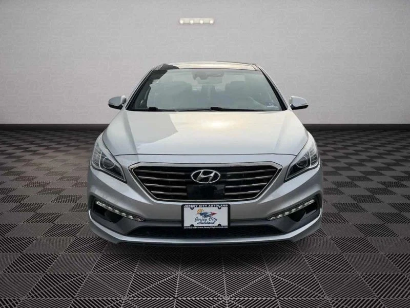 2015 Hyundai Sonata - Image 2 of 12