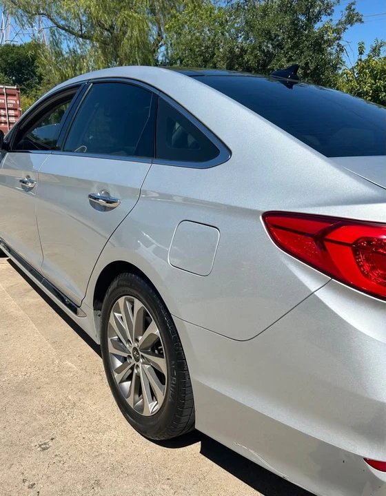 2015 Hyundai Sonata - Image 6 of 12