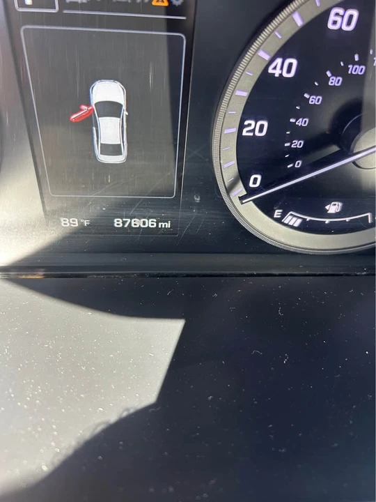 2015 Hyundai Sonata - Image 11 of 12