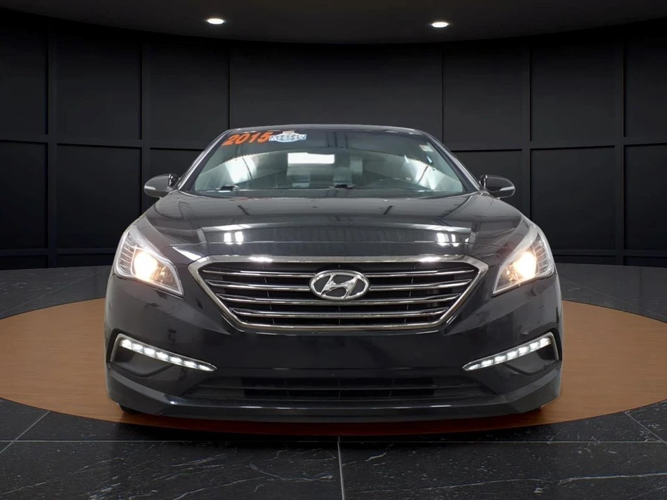 2015 Hyundai Sonata - Image 2 of 21