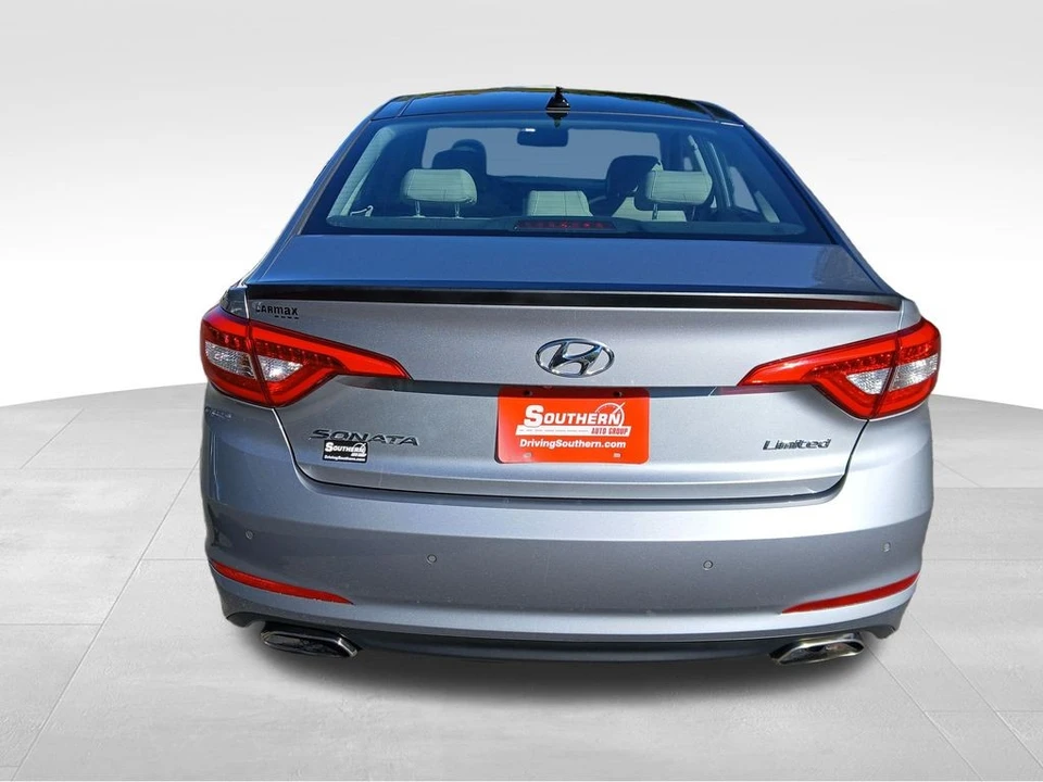 2015 Hyundai Sonata - Image 4 of 12