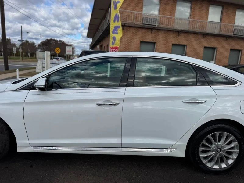 2015 Hyundai Sonata - Image 8 of 12