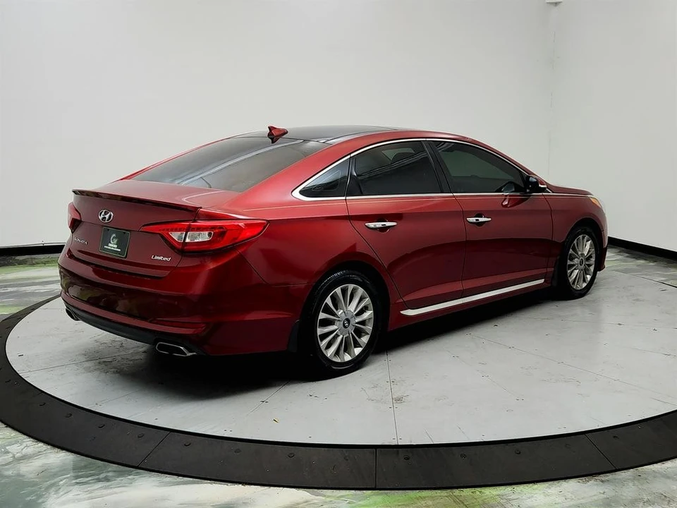 2015 Hyundai Sonata - Image 5 of 12