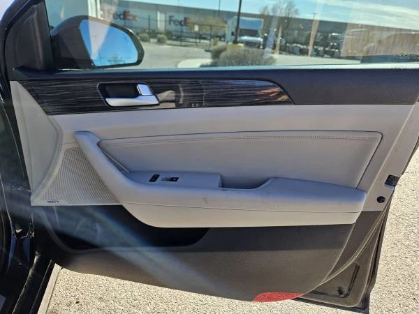 2015 Hyundai Sonata - Image 12 of 16