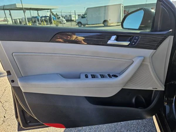 2015 Hyundai Sonata - Image 6 of 16