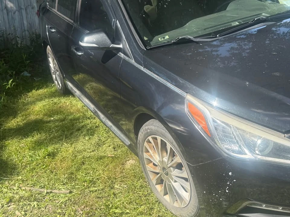2015 Hyundai Sonata - Image 2 of 8