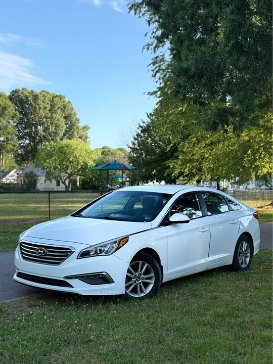 2015 Hyundai Sonata - Image 3 of 16