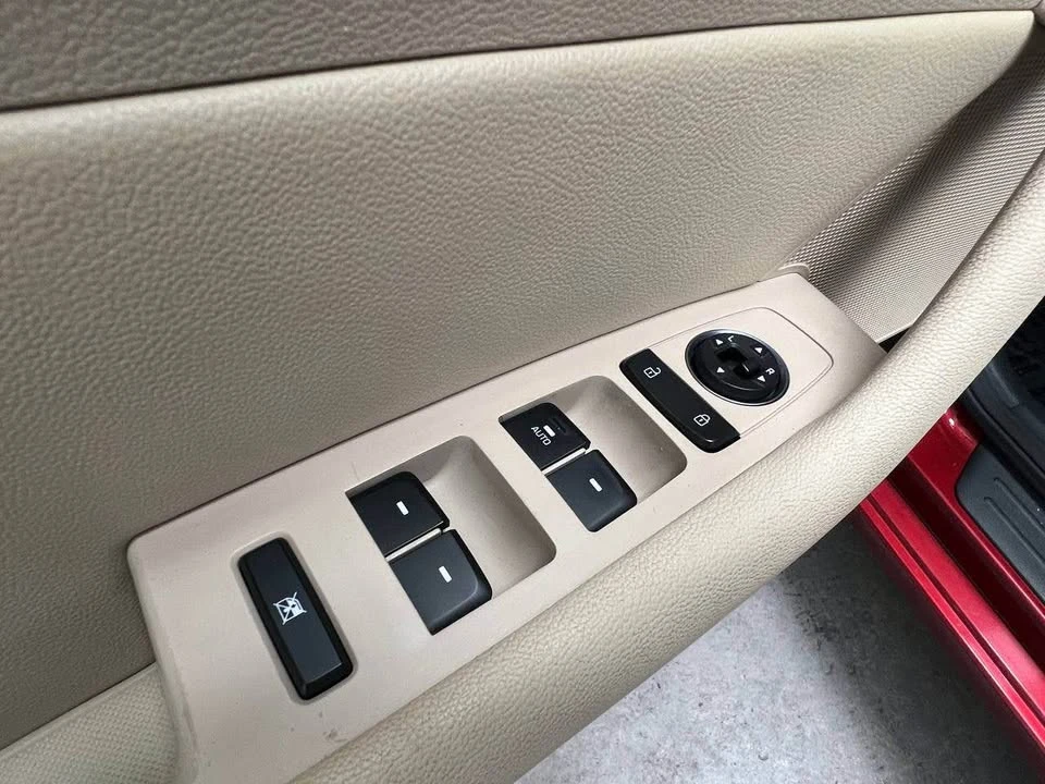 2015 Hyundai Sonata - Image 13 of 20