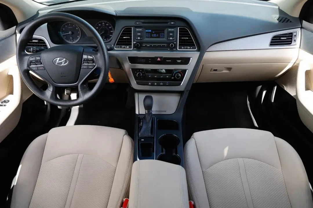 2015 Hyundai Sonata - Image 2 of 12