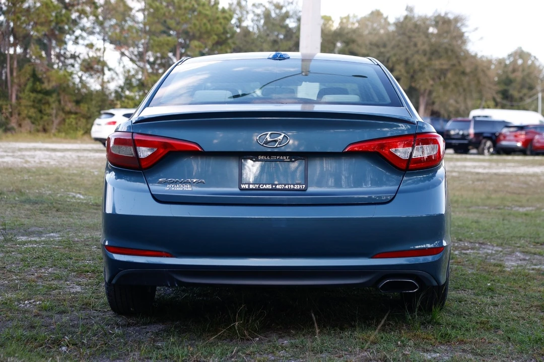 2015 Hyundai Sonata - Image 7 of 12