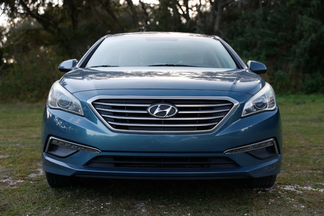 2015 Hyundai Sonata - Image 17 of 21