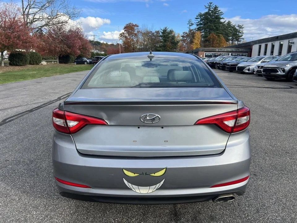 2015 Hyundai Sonata - Image 4 of 12